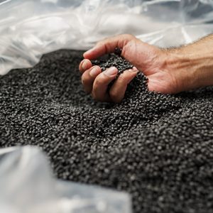 Un fabricant de résine plastique