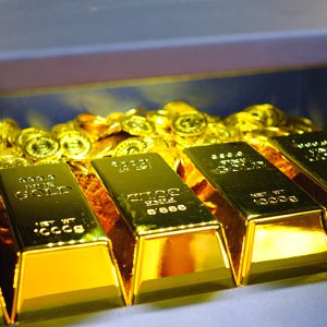 Un marchand d'or pour la vente