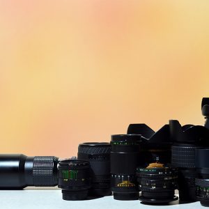 Du matériel de photographie avec des appareils photos